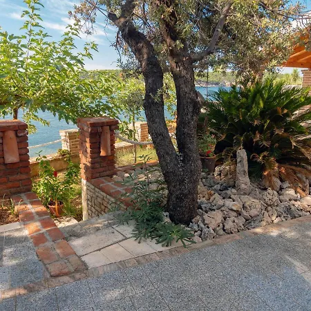 Апартаменты Anita 2 *