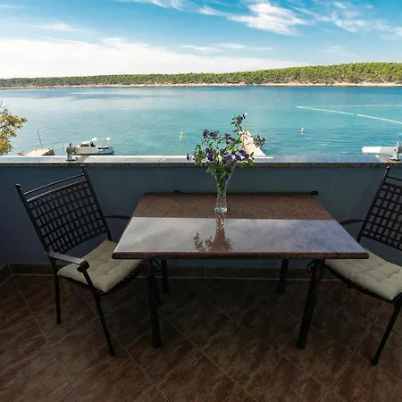 Апартаменты Anita 2 *