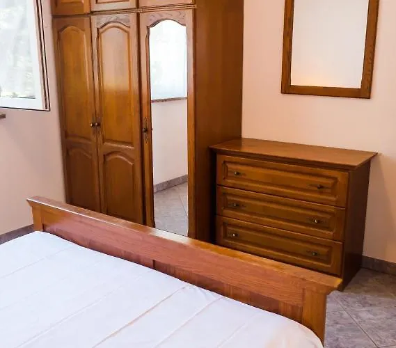 Daire Anita 2 Rab Town